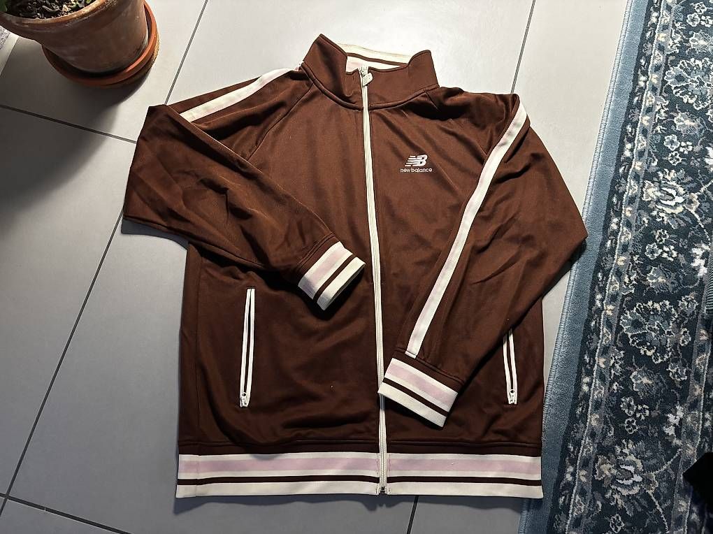 New Balance Giacche: New Balance Trainerjacke/ Tracksuit – Usato da Lenzburg venduto da shadaq