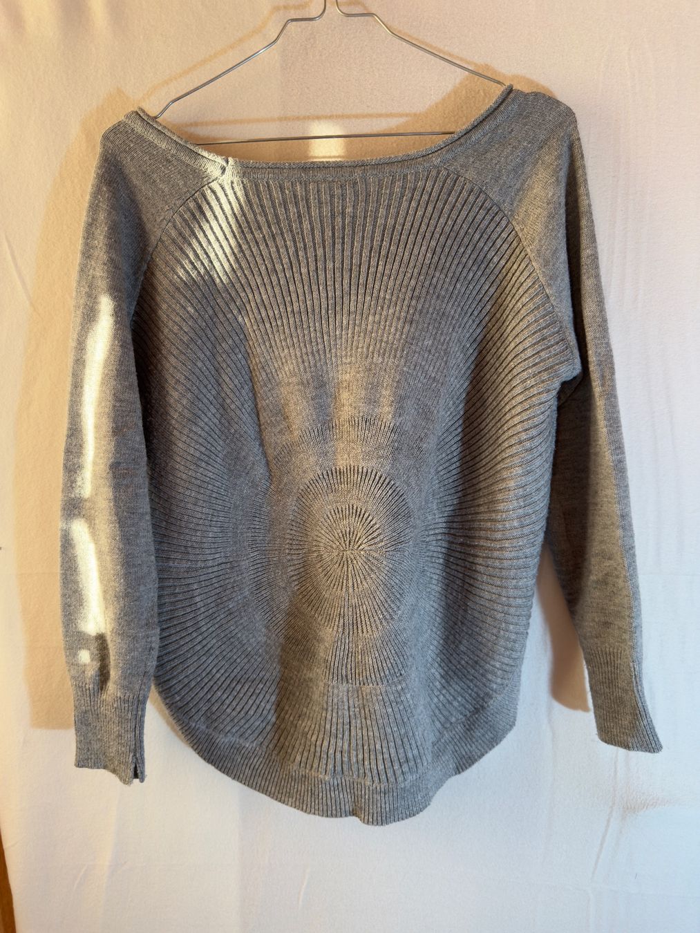 Maglioni & Felpe: Grauer Strick Pullover von vero Moda Gr. S – Usato da Grosswangen venduto da second_hand_dress 7