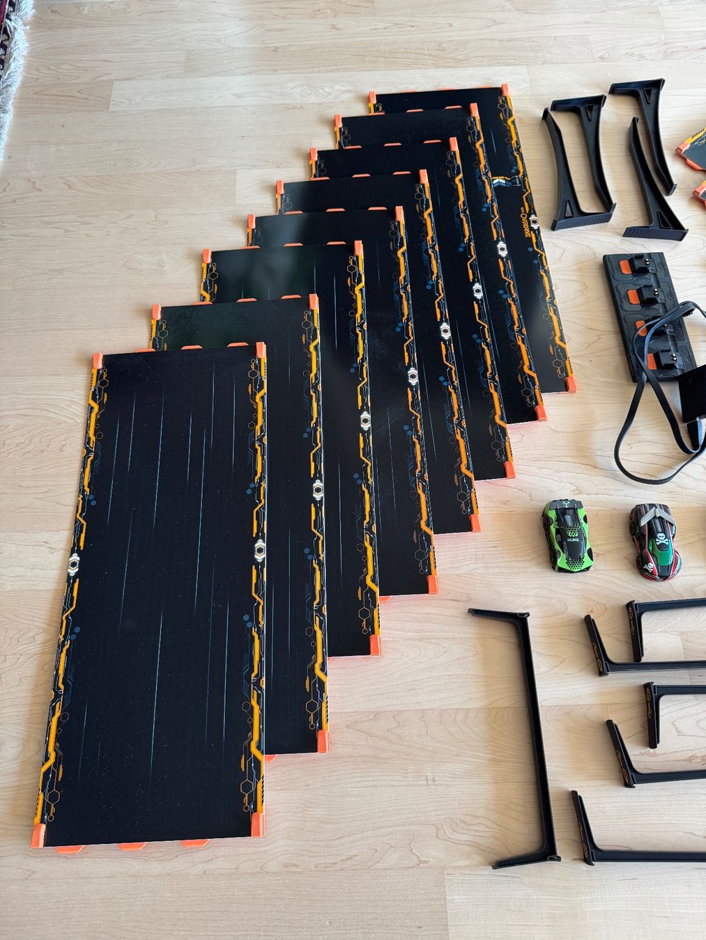 Anki Piste: Anki Overdrive Autorennbahn – Usato da Zollikon venduto da Tarantoga 1