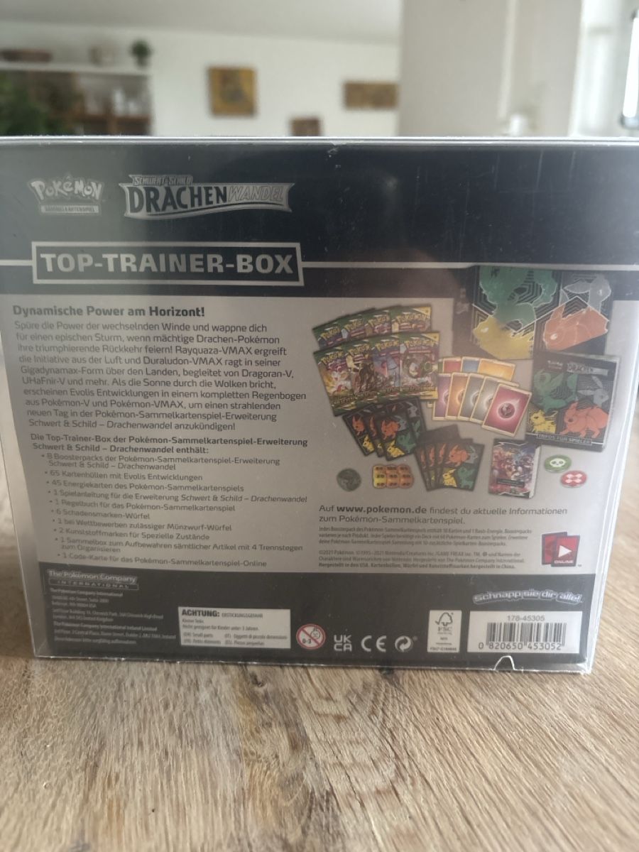Pokémon Carte collezionabili: Pokemon Top Trainer Box Evolving Skies. New & sealed! – Nuovo e nell'imballaggio originale da steinhausen venduto da pat_nc2x 1