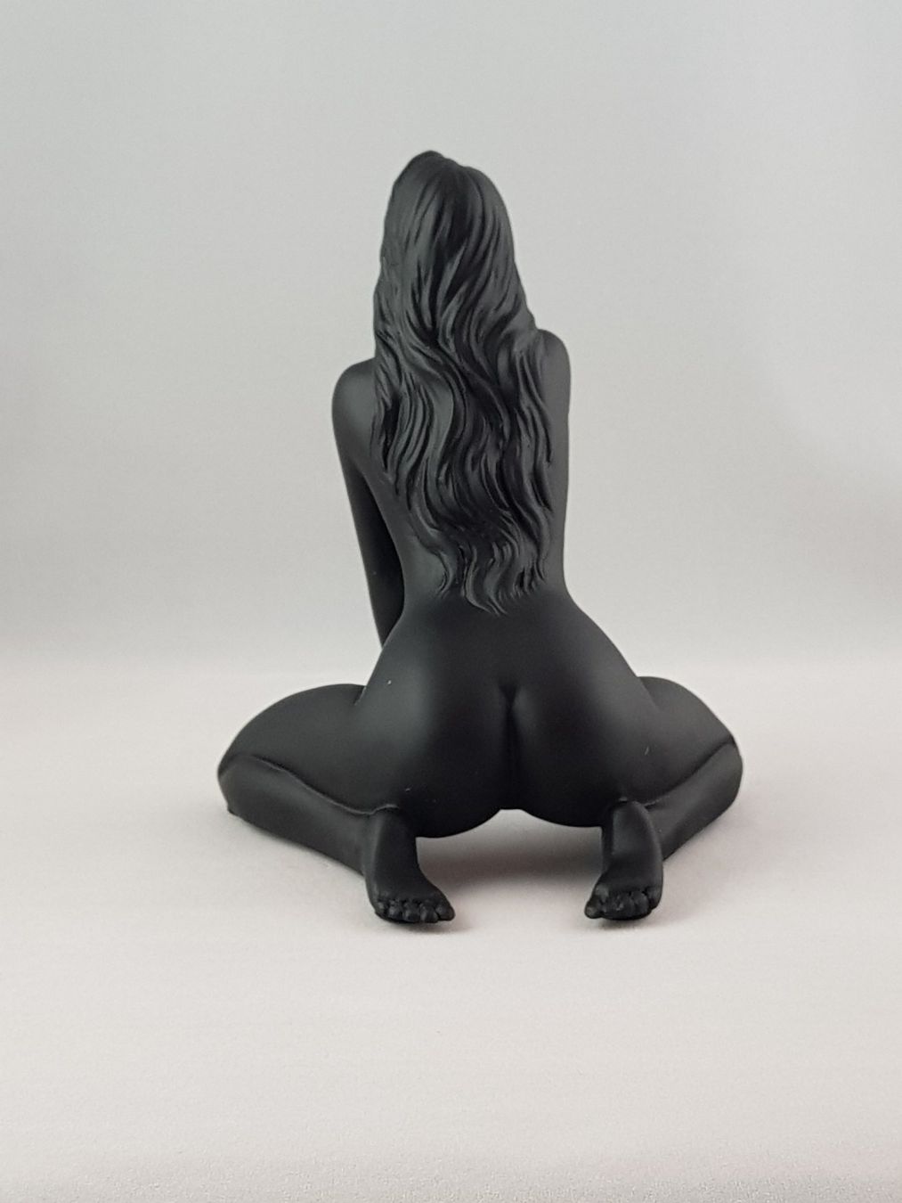 Statuette: Akt Figur MC2147 Women , NEU – Nuovo e nell'imballaggio originale da Hagenbuch ZH venduto da cougar1 2