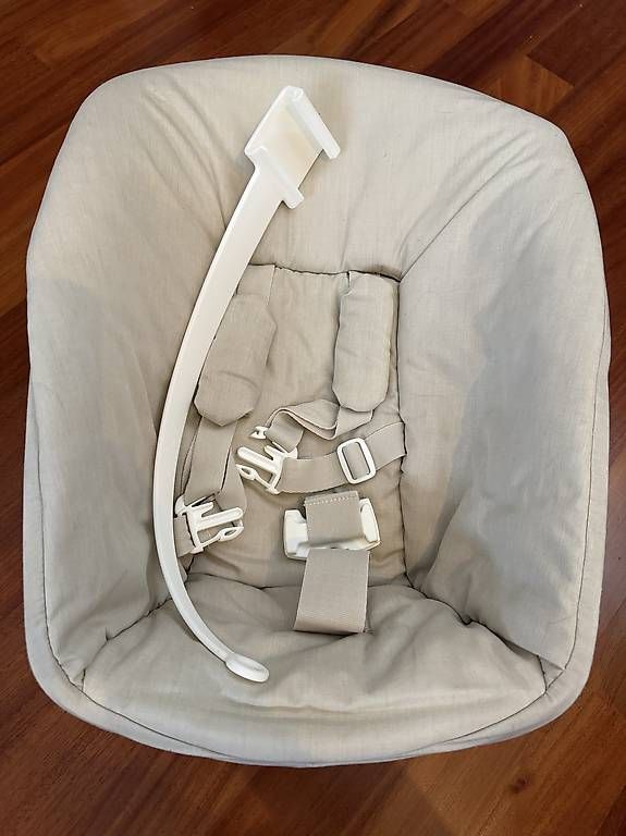 Seggioloni: Tripp Trapp Newbornset + 2. Überzug – Usato da Winterthur venduto da migisa