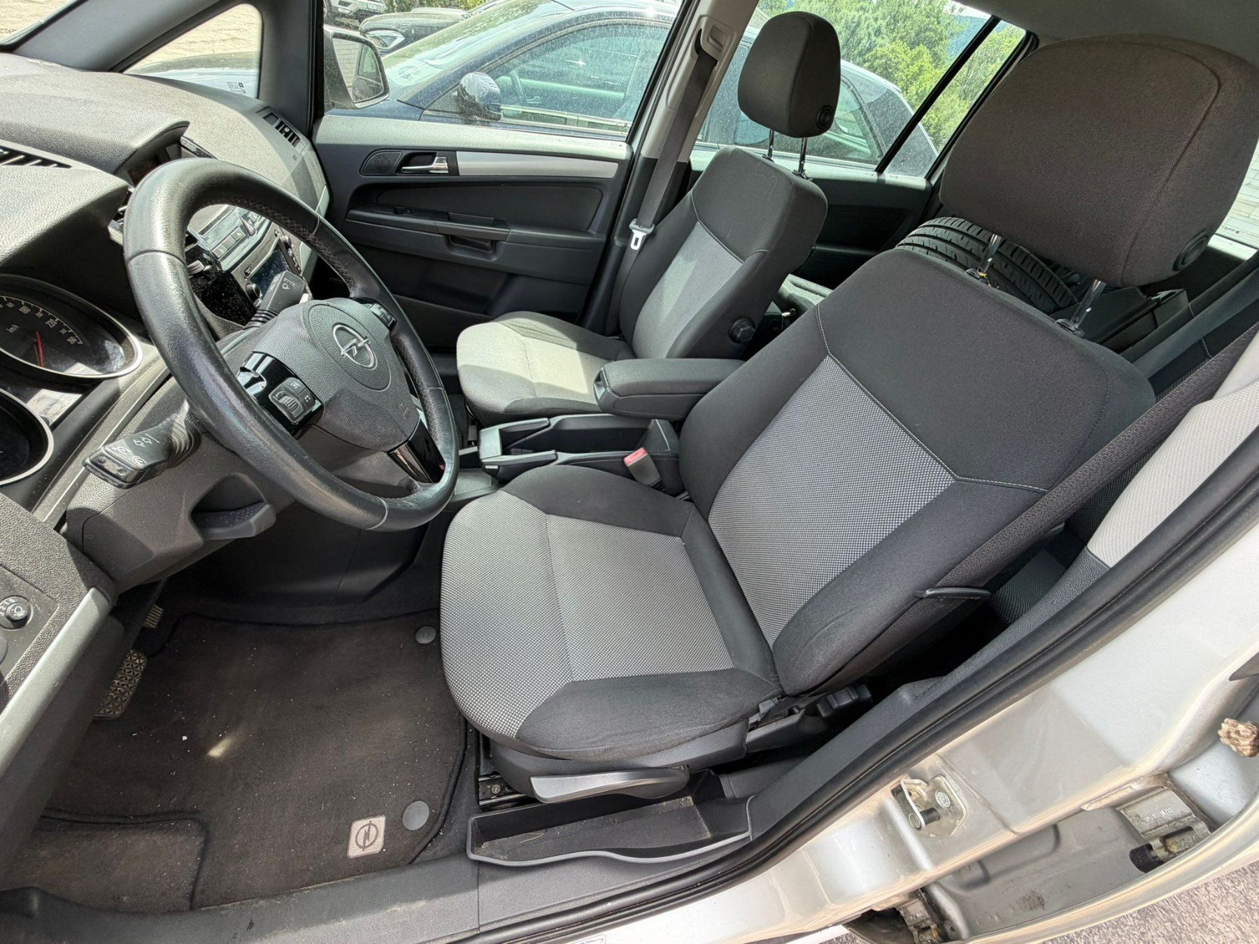 Opel Autos: Opel Zafira B22 – D'occasion à Breitenbach par Misa007 5