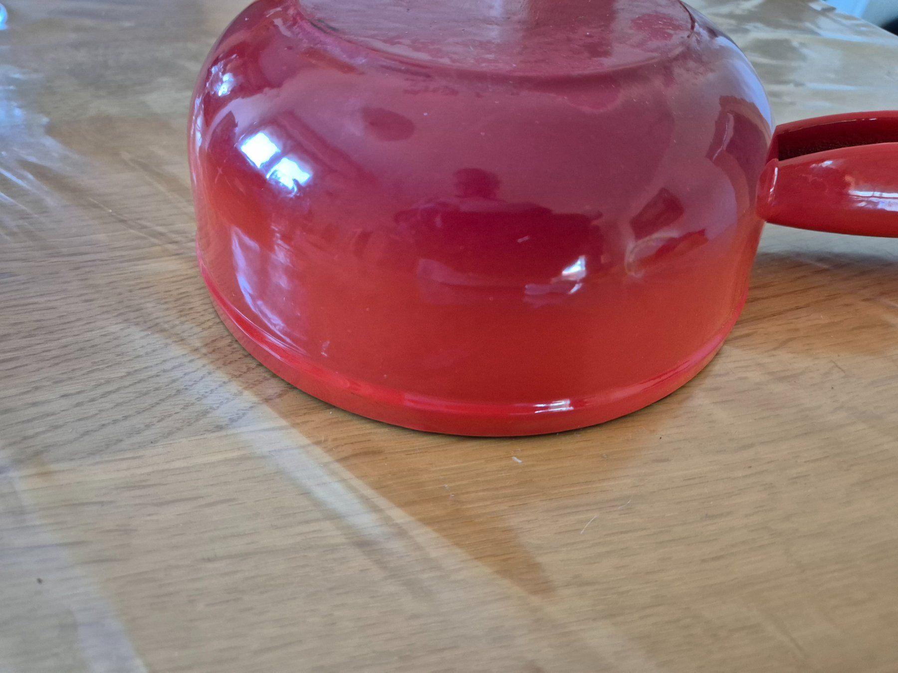 Pentole: Caquelon à fondue en fonte – Usato da Monthey venduto da McAuthor 2