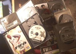 Playstation 2  Spiele Konvolut FIFA PES guter Zustand