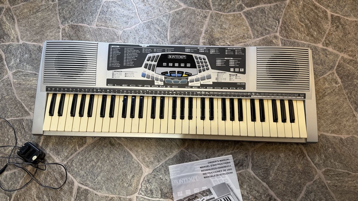 Bontempi Strumenti musicali: BONTEMPI Electronic Keyboard PM 665 – Usato da Brislach venduto da Jelejere1407