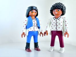 2 Playmobil Frauen Figuren – Set / Duo