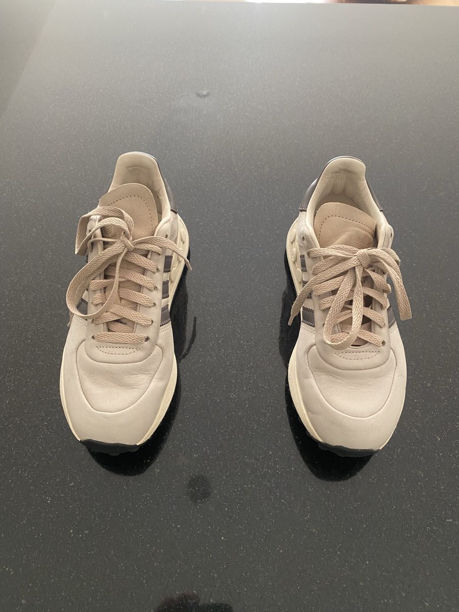 Adidas Scarpe da donna: Adidas La Trainer XLG – Usato da Menziken venduto da Chacharas 4