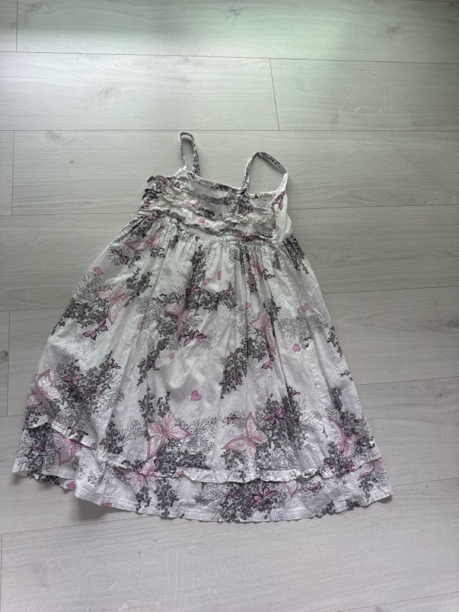 Vestiti & Gonne: Mädchen Kleid 5-6 Jahre – Usato da Hägendorf venduto da laumatt