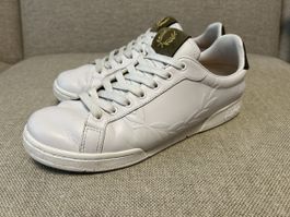 Fred Perry Sneaker weiss Leder gebrauchter Zustand