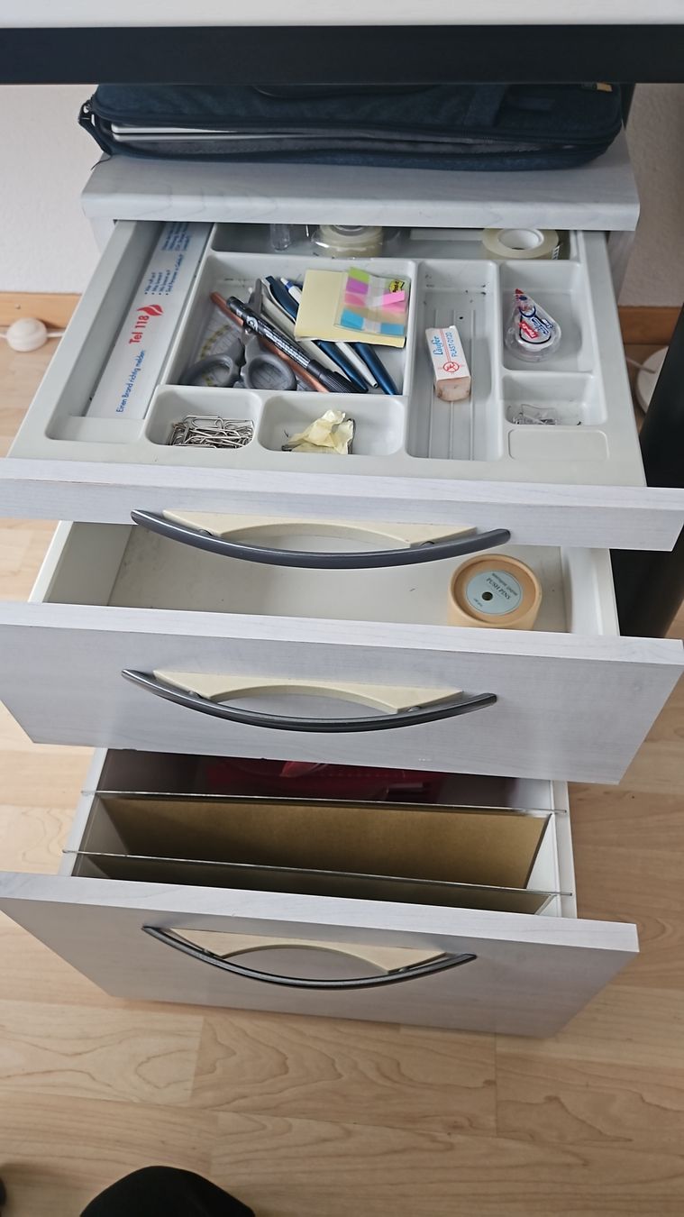 Cassettiere: Schubladenkommode fürs Büro – Usato da Sursee venduto da mil_yzj6 1
