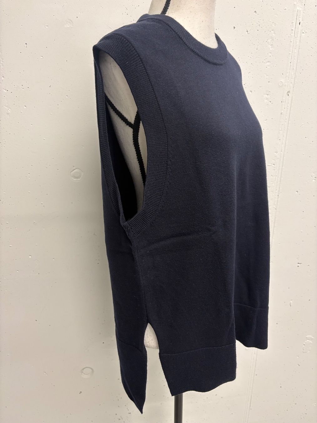 Cos Maglioni & Felpe: COS Pullunder Gr. S gross blau mit Wolle – Nuovo (secondo la descrizione) da Regensdorf venduto da secondchancefashion 2