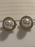 Jolis clous vintage dorés perles neufs