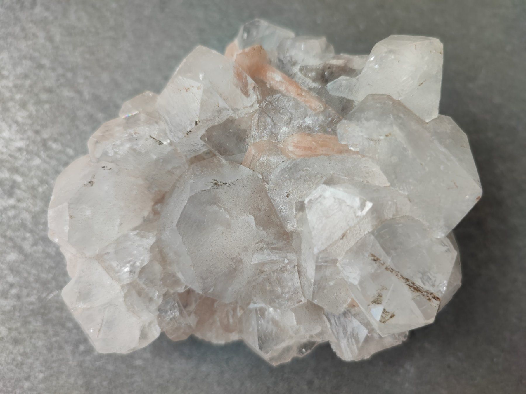 Minerali & Pietre curative: Apophyllite – Nuovo (secondo la descrizione) da Sursee venduto da Re.joy