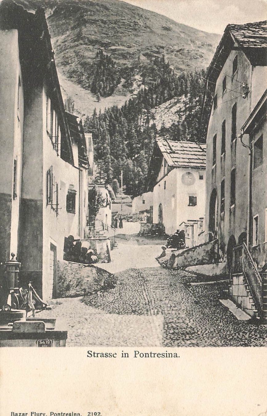 Cartoline postali: Pontresina GR Engadin Strasse belebt – Usato da Biasca venduto da Blenio71