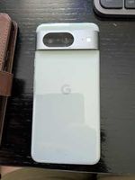 Google Pixel 8 128GB Hazel, Linie im Display, funktioniert