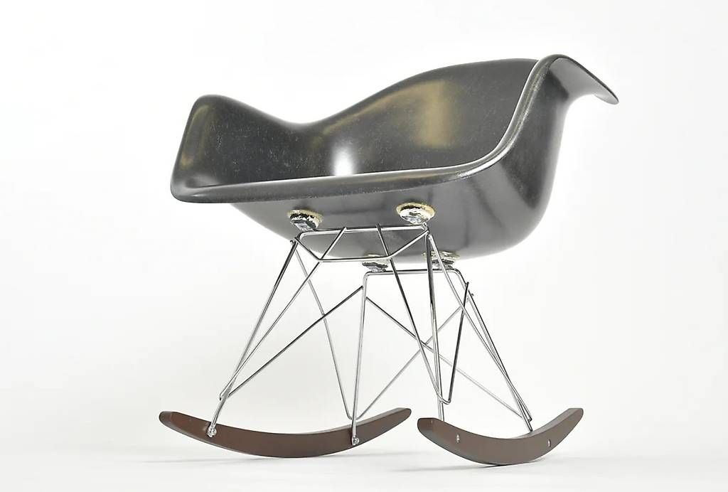 Sedie: Charles & Ray Eames Rocking Chair black – Usato da Zürich venduto da IndividumCH 4