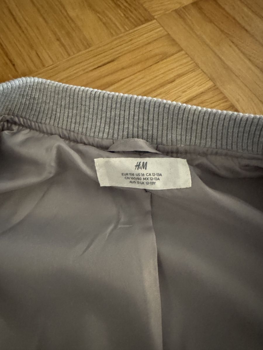 H&M Giacche & Cappotti: H&M Baseballjacke Gr. 158 – Nuovo (secondo la descrizione) da Wetzikon ZH venduto da tuna83 4