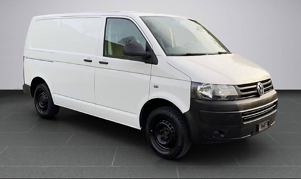 Véhicules utilitaires: VW T5 Transporter  – D'occasion à Cham par MeyerGroupGmbH 3