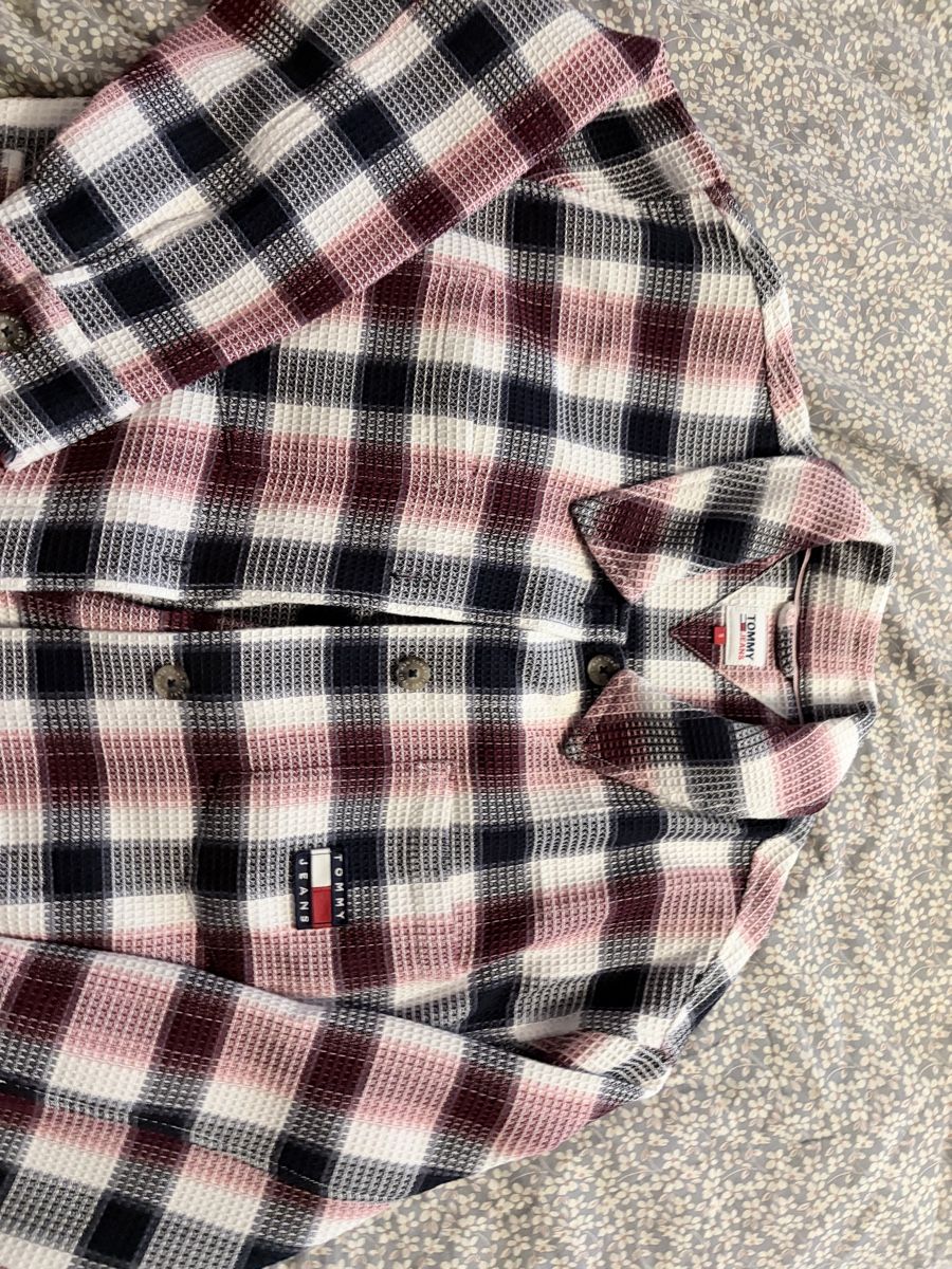 Tommy Hilfiger Chemisiers: Chemise/jaquette Tommy Hilfiger – Neuf (Voir description) à Montpreveyres par hae_zk6g 1