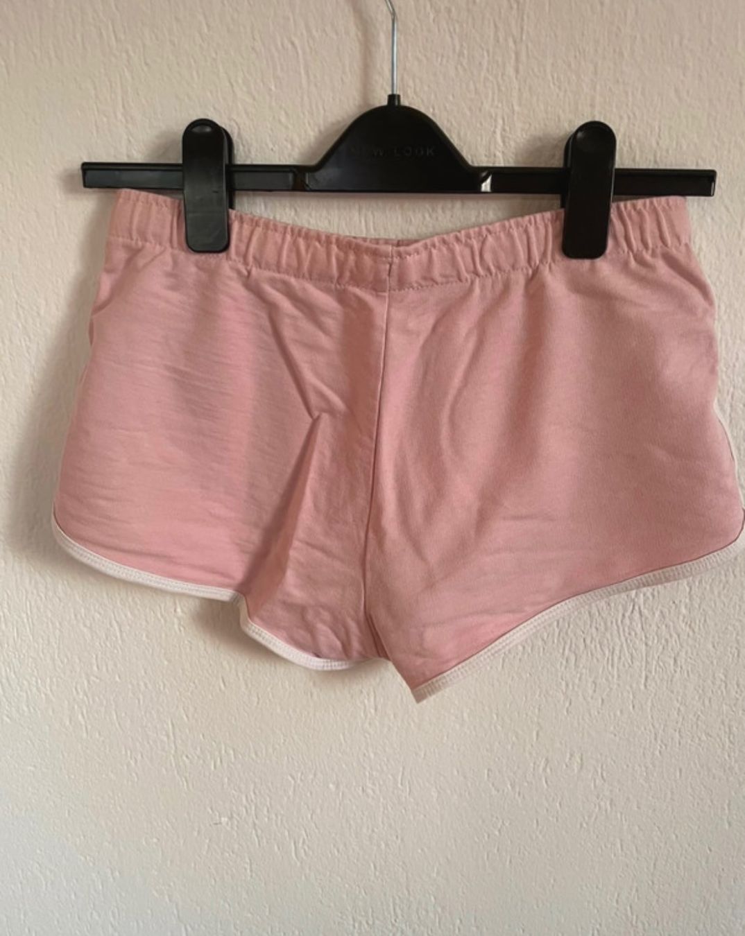 Pantaloni: Pinke Shorts - S – Usato da St Gallen venduto da Giidi 3