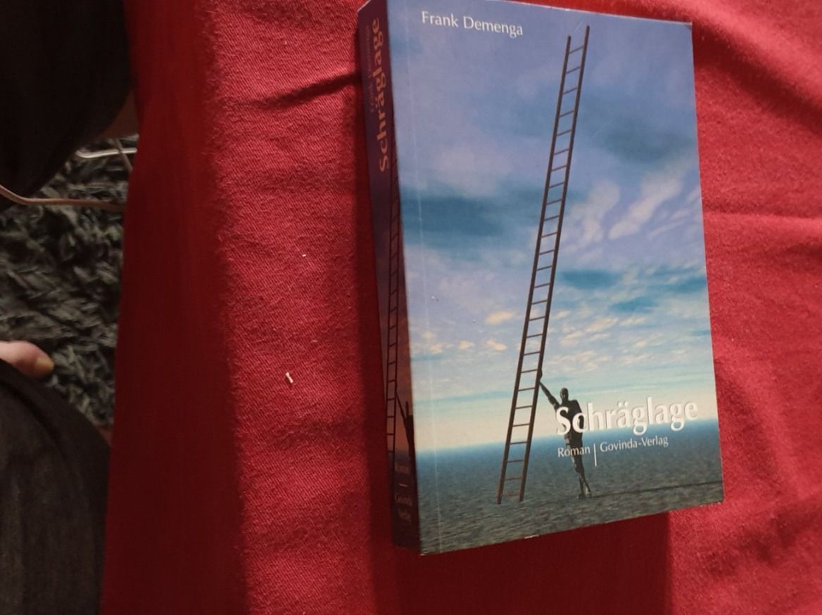 Bücher: Frank Demenga - Schräglage – Gebraucht aus Wattenwil von Mage66
