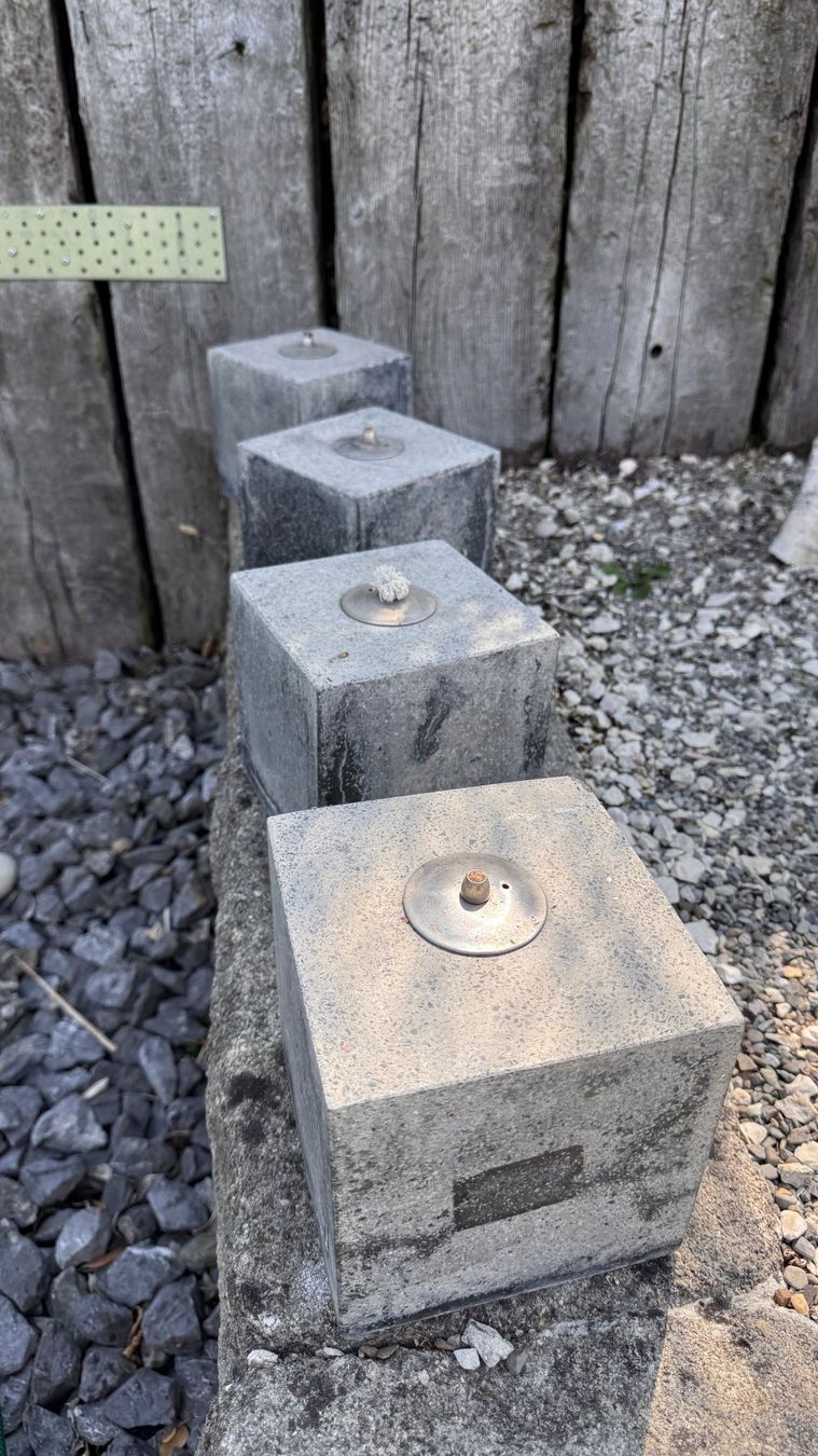 Altro in Decorazioni & Accessori: 4 massive stilvolle Gartenfackeln mit Öllampeneinsatz – Usato da Rothrist venduto da 7Engelslocken 5