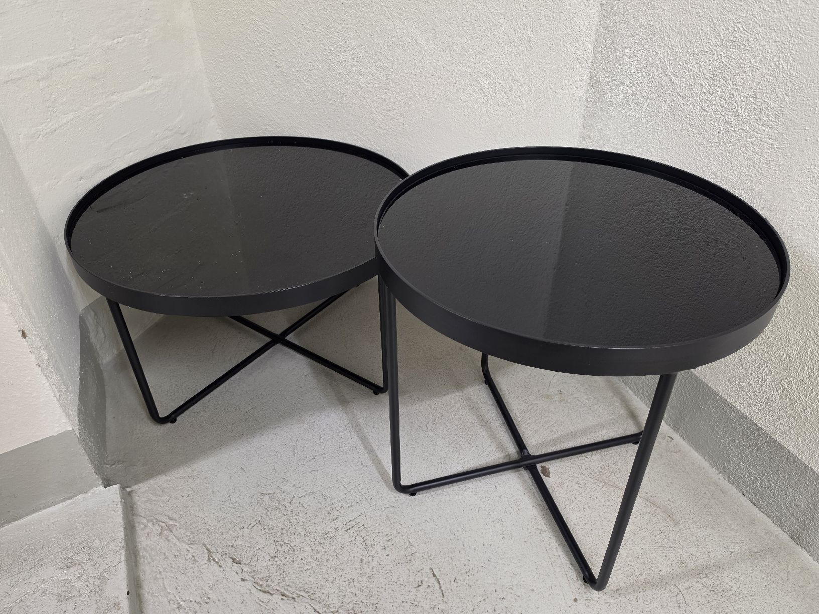 Tavoli: 2 Moderne Coutchtische – Usato da pratteln venduto da fir_nhg5