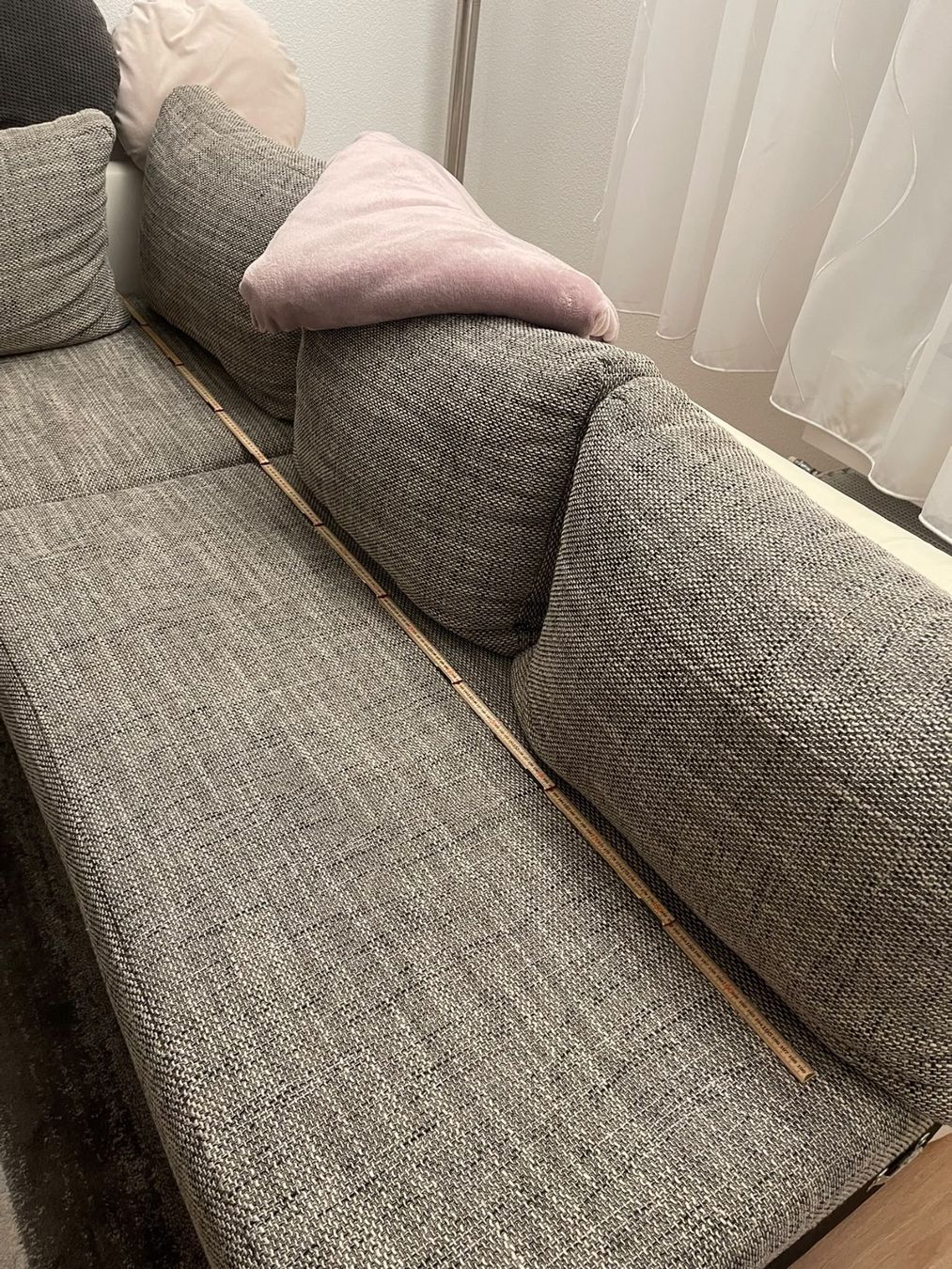 Sofas: Sofa, weiss/grau, ausziehbar – Gebraucht aus Stans von bet4benz 7