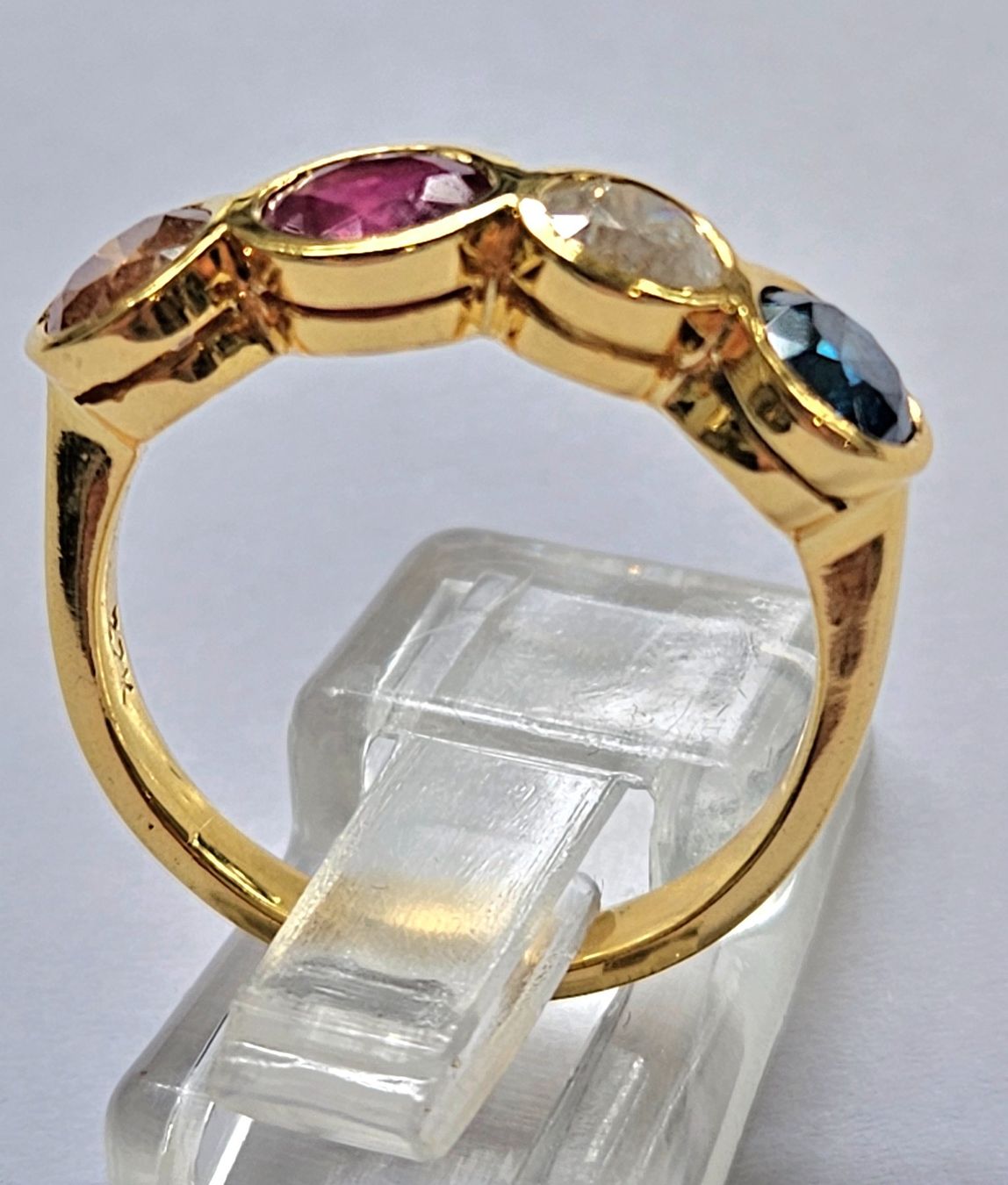 Bagues: Diamant Gold Fingering – Neuf avec emballage d'origine à Zürich par adriben 1