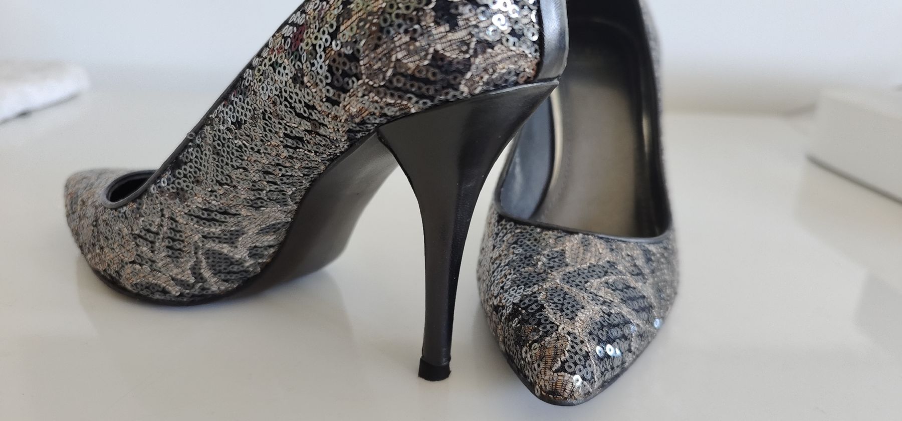 Stuart Weitzman Scarpe da donna: Stuart Weitzman Pailletten Pumps 40 – Nuovo (secondo la descrizione) da Meilen venduto da Aphrodite87 3