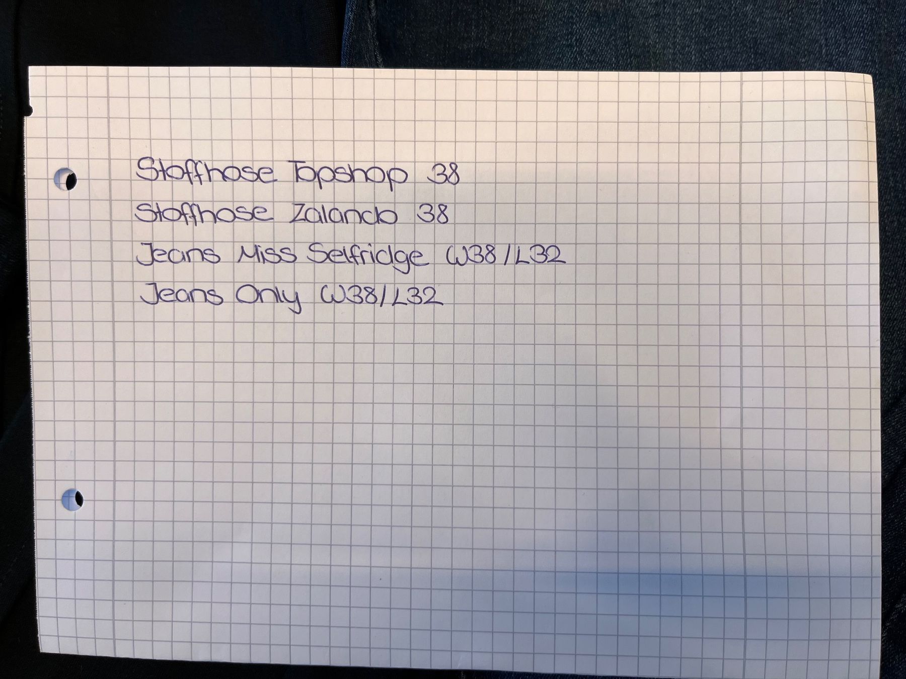 Lotti di vestiti: Hosen grösse M – Usato da Biel/Bienne venduto da Lalala333 1