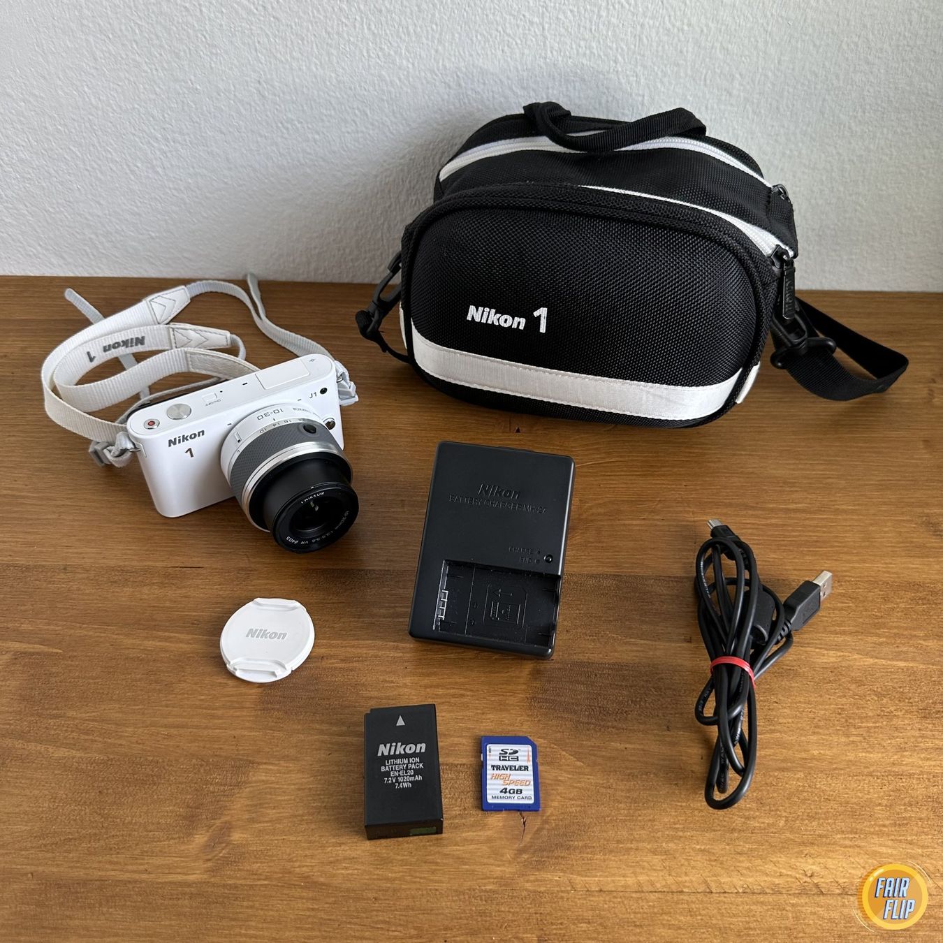 Nikon Appareil photo: Nikon J1  Kamera – D'occasion à Luzern par fairflip