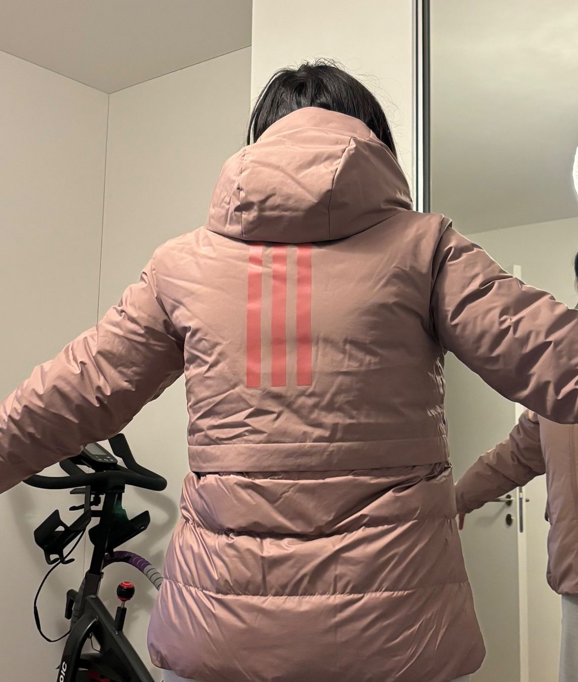 Adidas Giacche: Adidas Daunenjacke Winterjacke Damen – Usato da Zürich venduto da LaGaia