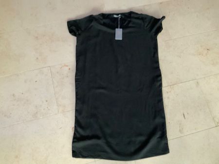 Nile Kleid XS NEU