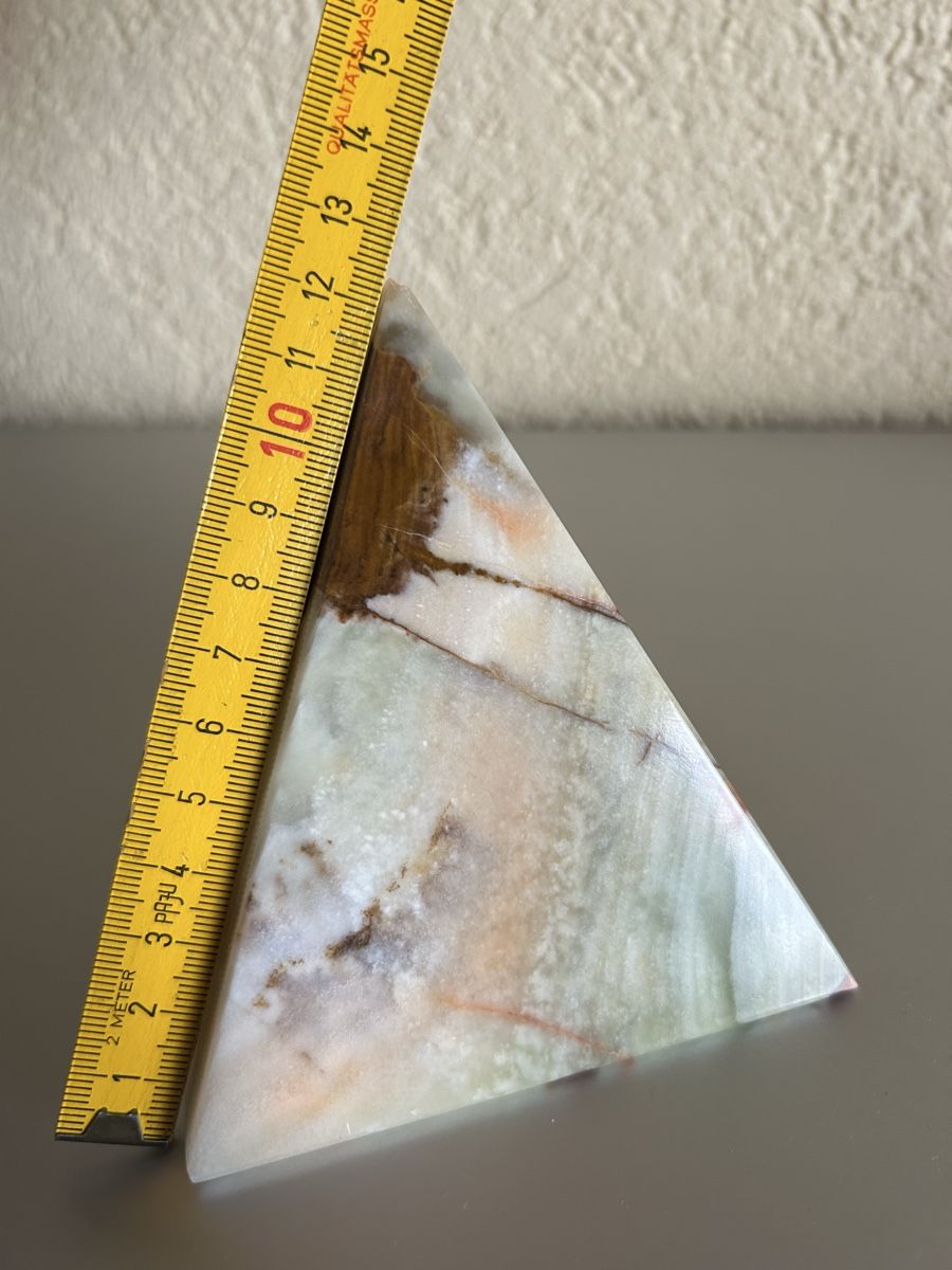 Minerali & Pietre curative: Pyramide aus Onyx – Usato da Lengnau AG venduto da Mefari 6