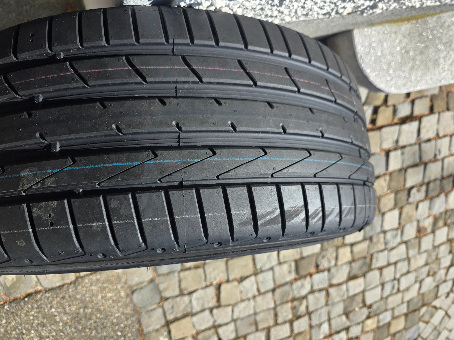 Pneus & Roues: Reifen Neu – Neuf (Voir description) à Zürich par zocko 3
