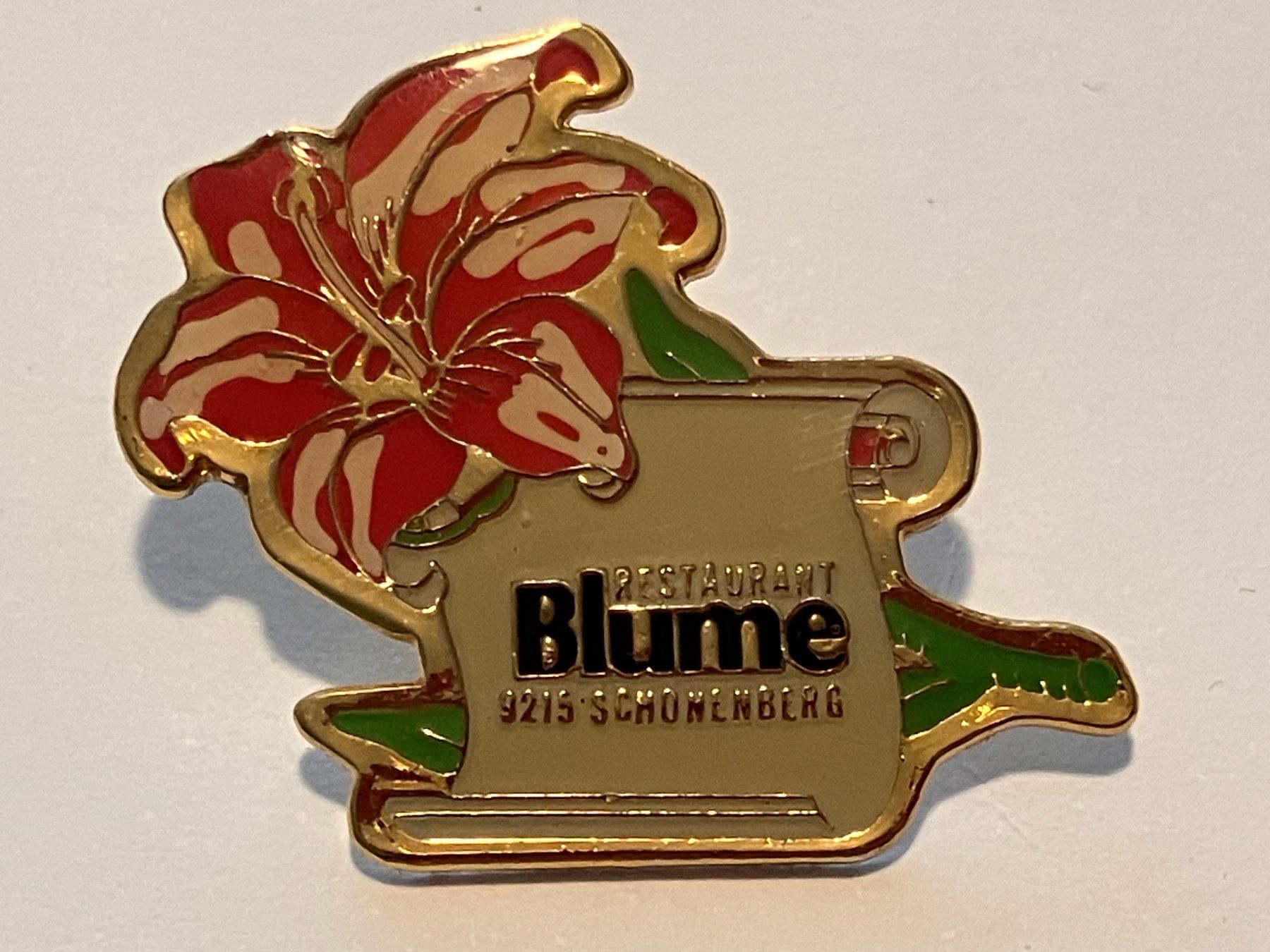 Placchette & Badge: 1 Pin Restaurant Blume Schönenberg – Usato da Basel venduto da djwwpp