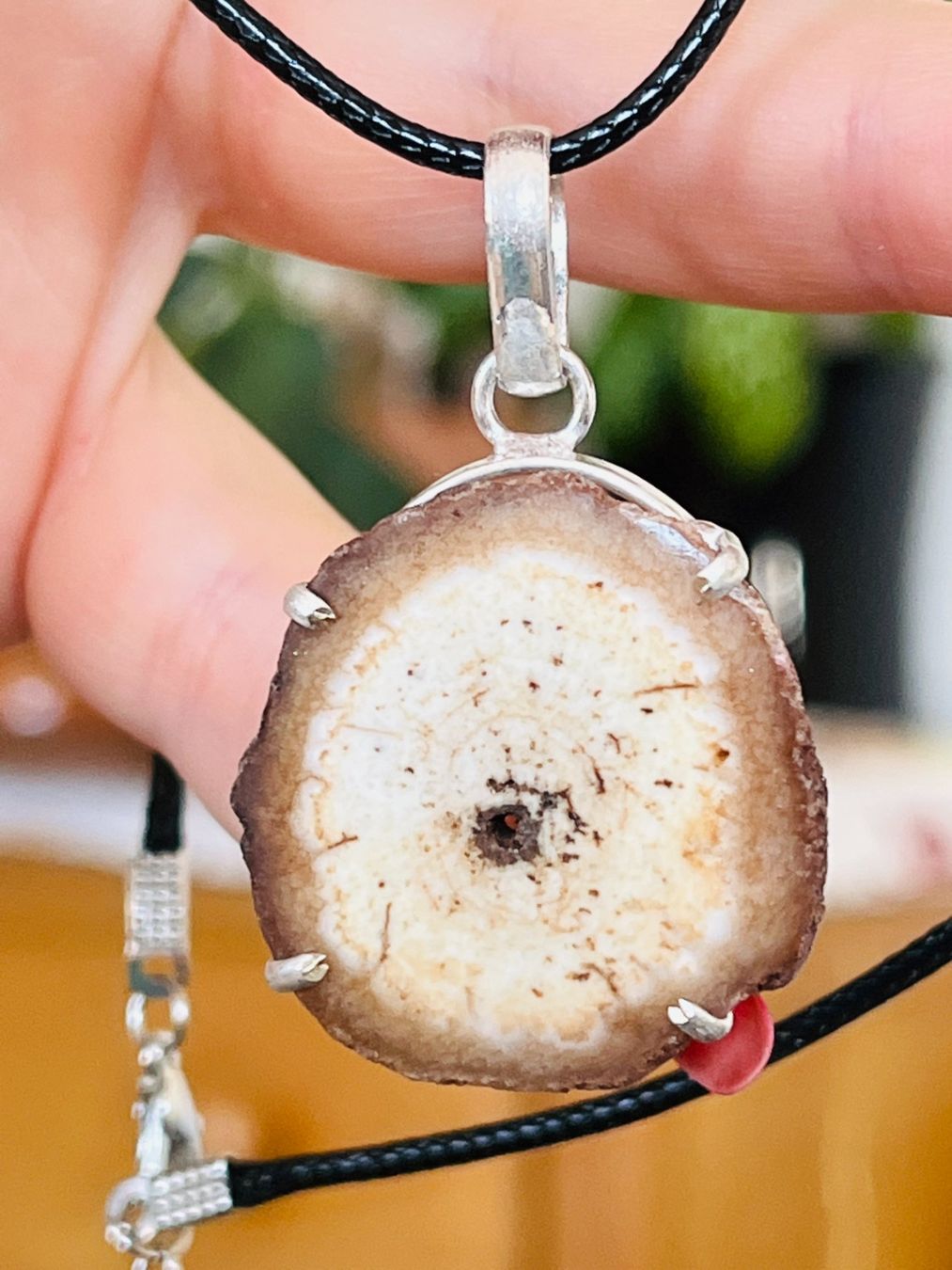Catenine: Solar Quartz Druzy Ethenic Jewelry – Nuovo e nell'imballaggio originale da Genève venduto da AGBERG 2