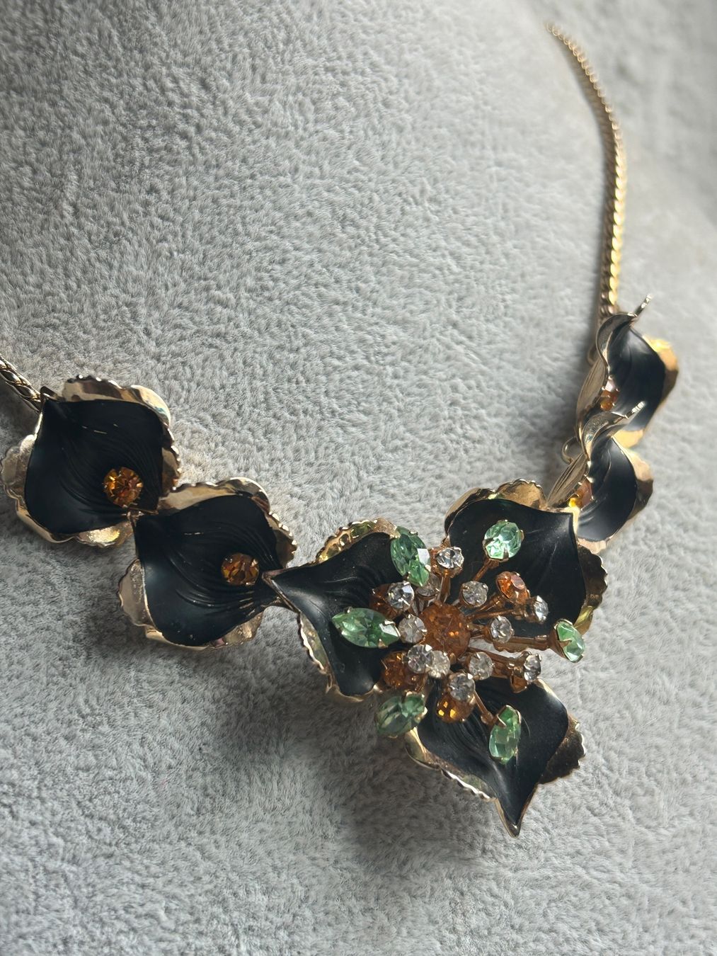 Catenine: Halskette "Black Orchids" Modeschmuck (33-40cm) – Usato da Dittingen venduto da Bellevista 4