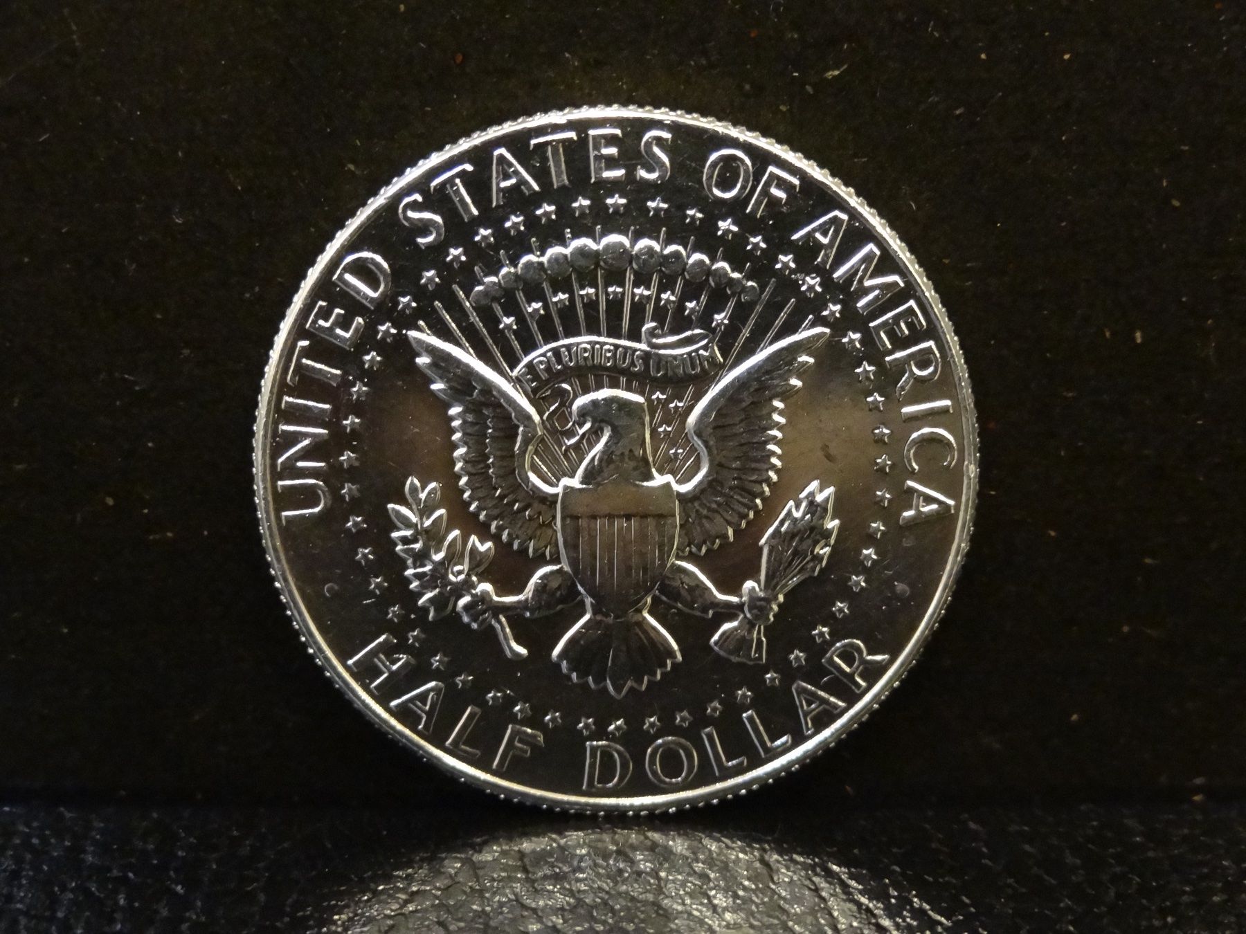 Tutti le monete: HALF DOLLAR JOHN F. KENNEDY 1968 SILBER – Usato da Kerzers venduto da bottlesandboxes 4