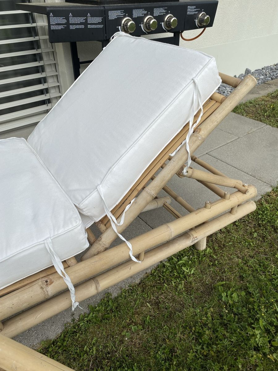 Sedie a sdraio: 2 Bambusliegen im Set – Usato da Romanshorn venduto da Karokana 1