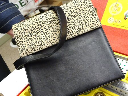 Handtasche, Damen , Bulgari, dunkelbraungrau,