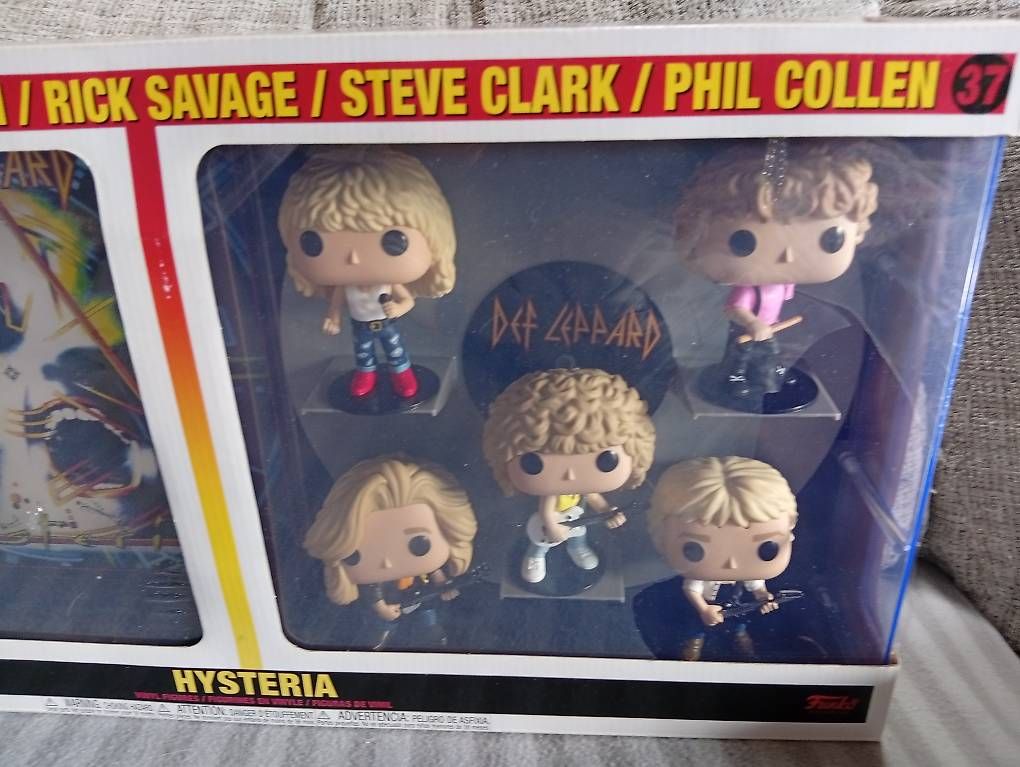 Statuette: Funko pop set Def Leppard Hysteria – Usato da Vezio venduto da 41181 3