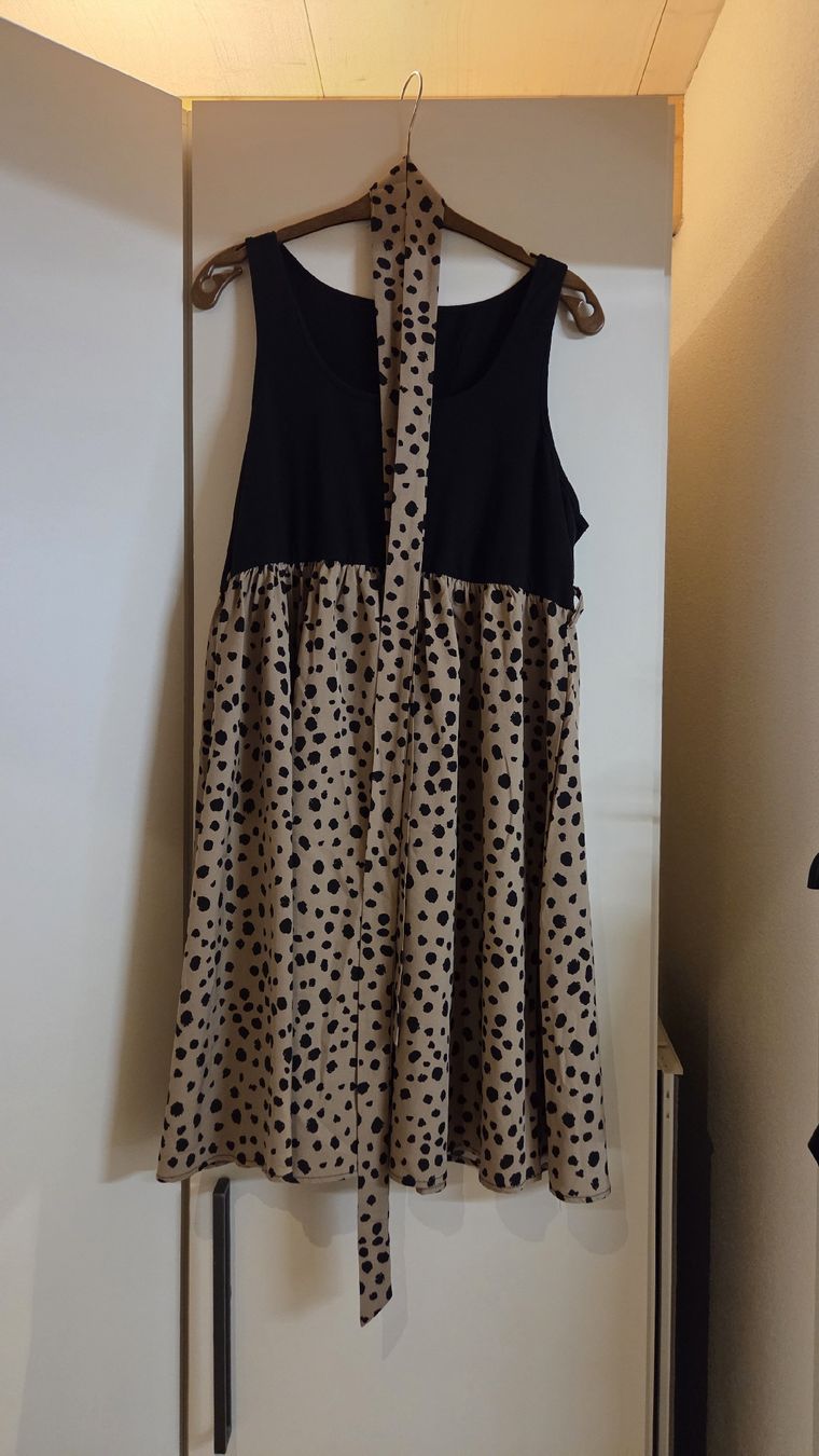 Lots de vêtements: Umstands Sommerkleider XXL – D'occasion à Guntmadingen par Turnschneehase 2