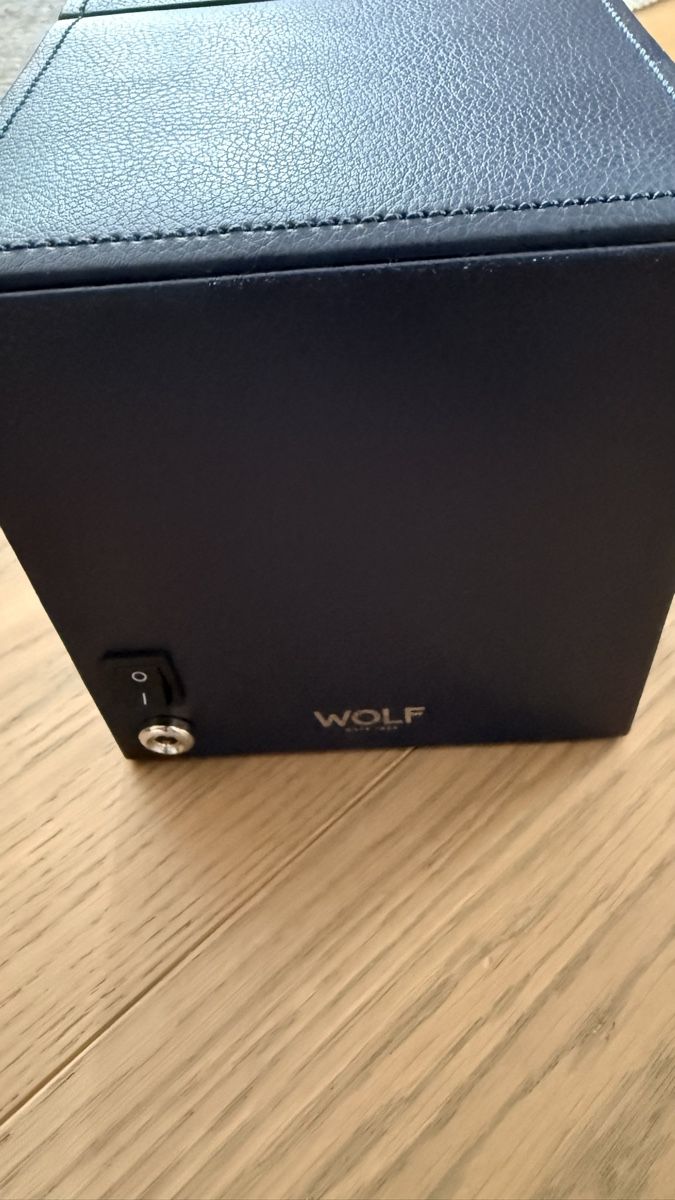 Tutti gli attrezzi: Wolf Watch Winder Navy Blue Module 1.8 – Nuovo (secondo la descrizione) da Zürich venduto da pat_zbj7 5