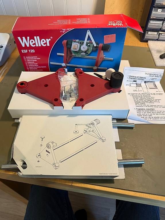 Componenti elettronici: Weller ESF120 Leiterplattenhalter PCB Holder – Usato da Frauenfeld venduto da Joshino 5