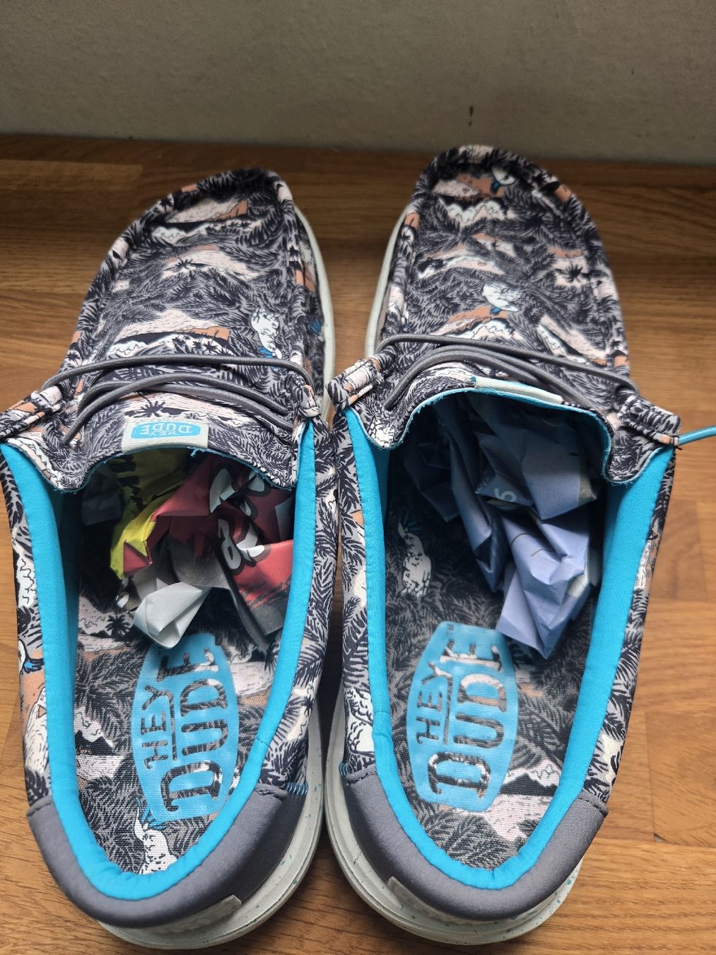 Scarpe da uomo: Hey Dude Schuhe Herren gr.43 – Nuovo (secondo la descrizione) da Zürich venduto da Deesay 5