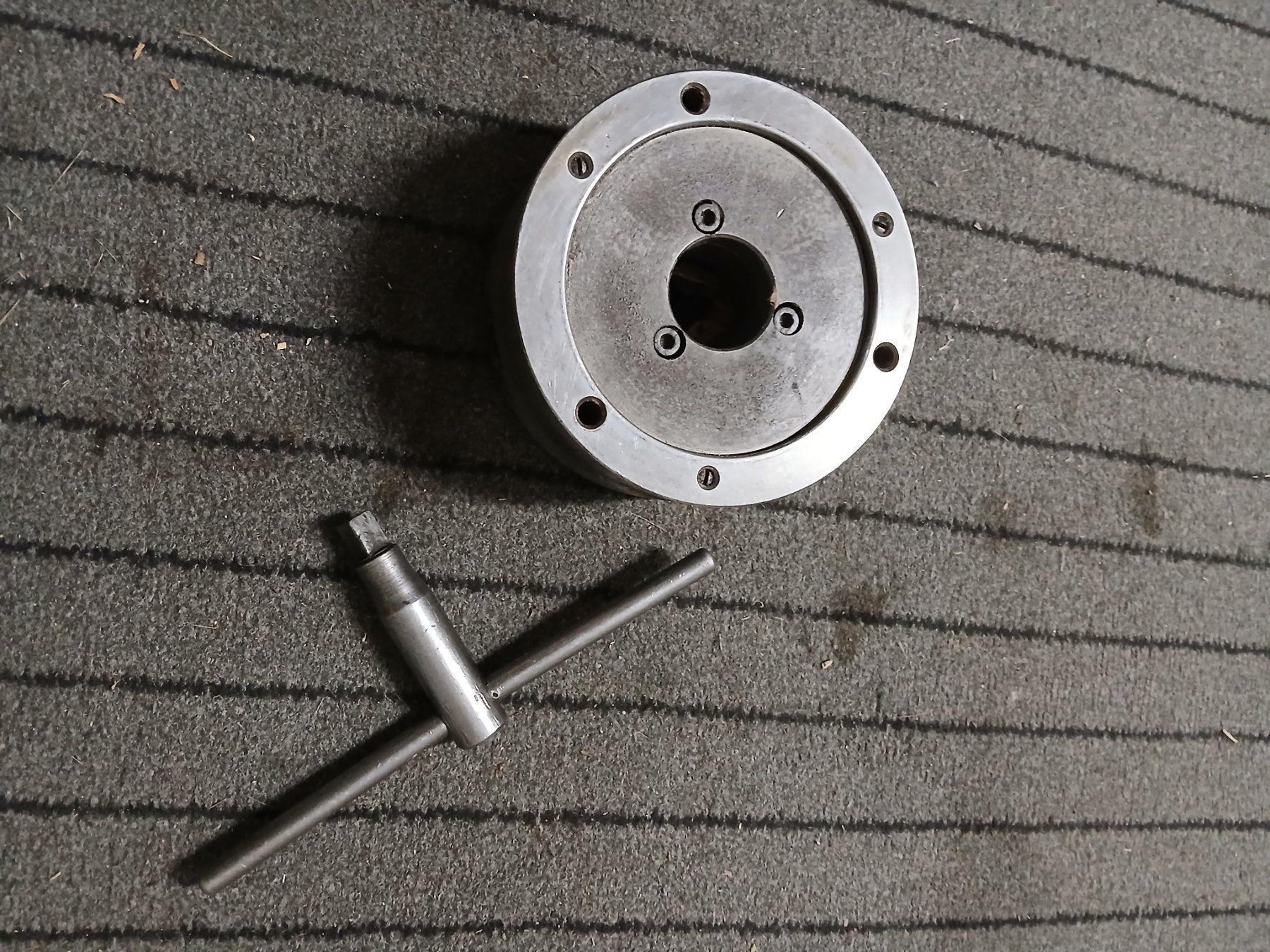 Altro per industria metallurgica: Dreibackenfutter – Usato da sorvilier venduto da turbolette 2