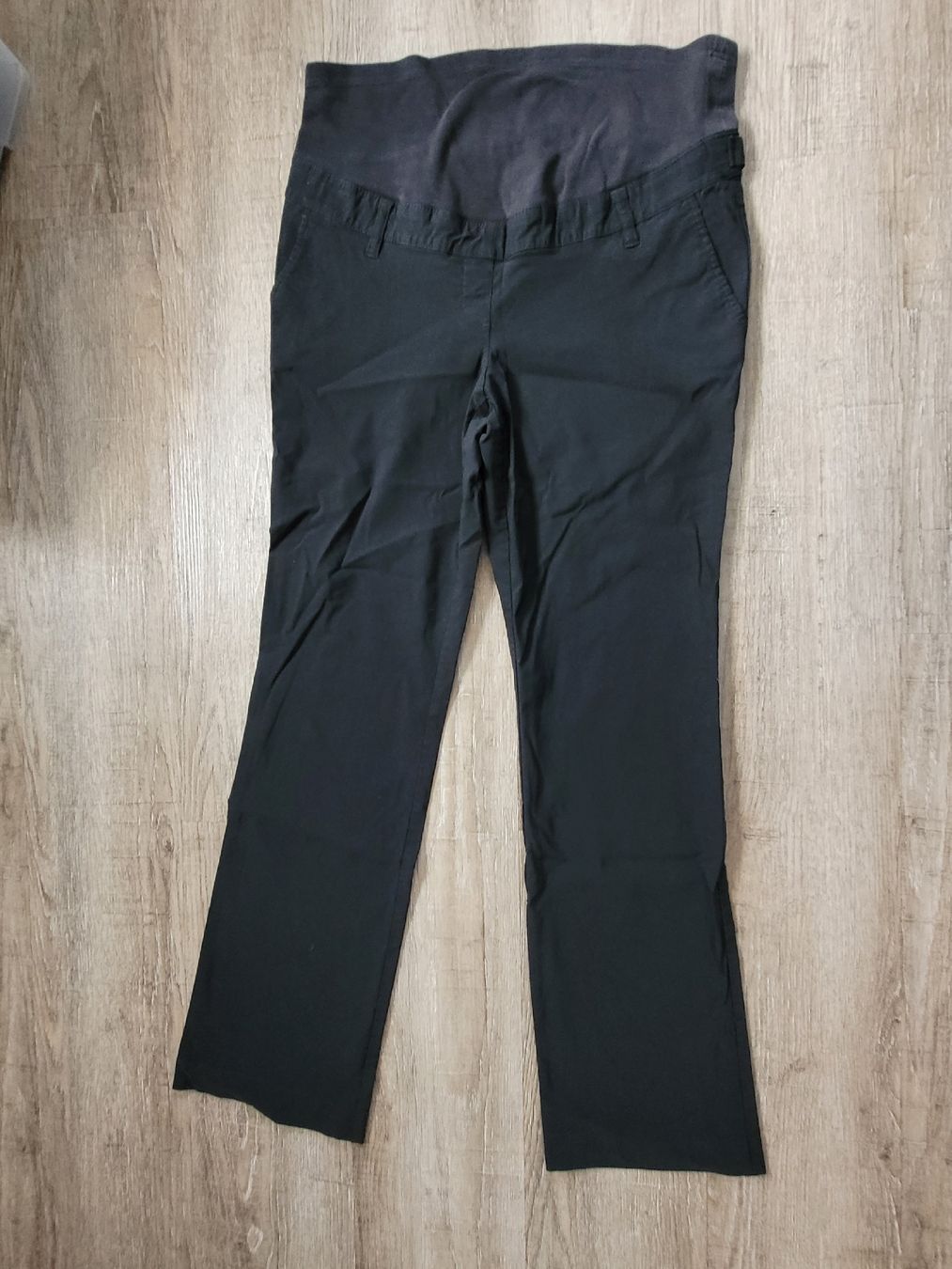 Pantaloni: schwarze Schwangerschaftshose 42 – Usato da Niederbuchsiten venduto da klengyel